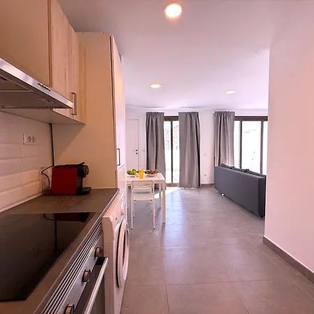 Tropicalidays Atico Marina 35 Apartment